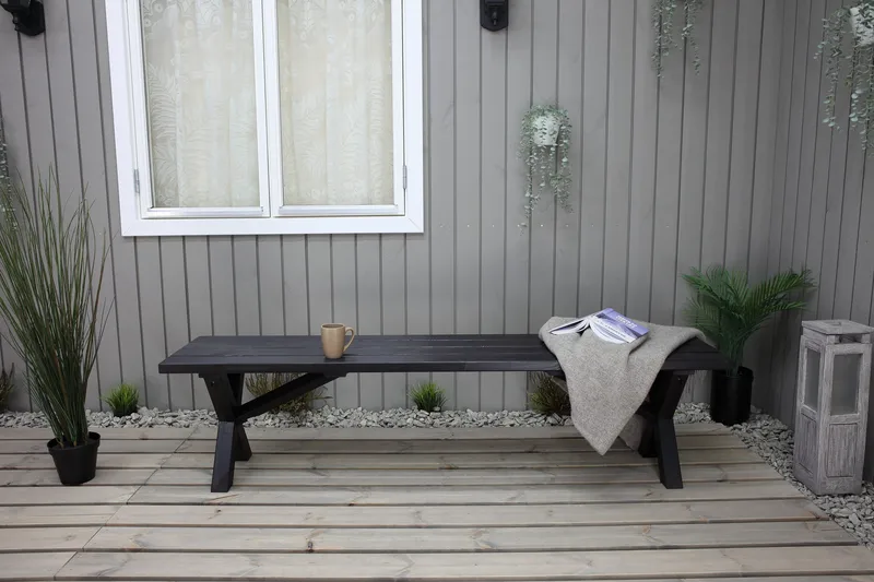 Lietinna Utebänk 180 cm - Svart - Utemöbler & utemiljö - Utesoffa - Trädgårdsbänk & utebänk