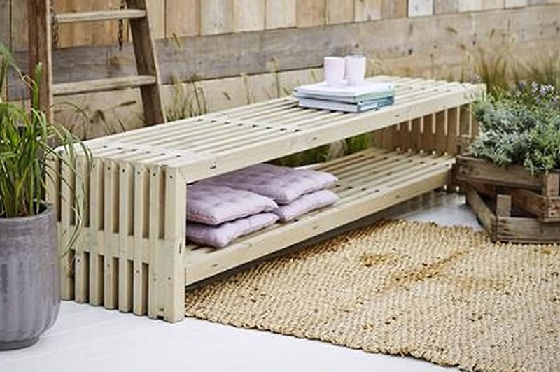 PLUS Rustik trallBänk Utomhus Design 218x49x45cm m/hylla - Naturell - Utemöbler & utemiljö - Utesoffa - Trädgårdsbänk & utebänk