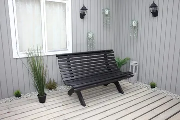 Norvald Bänk Utomhus - Kaffesvart - Utemöbler & utemiljö - Utesoffa - Trädgårdssoffa