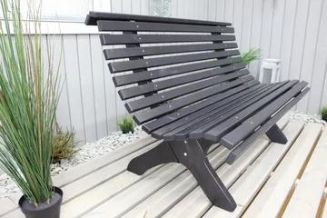 Norvald Bänk Utomhus - Kaffesvart - Utemöbler & utemiljö - Utesoffa - Trädgårdssoffa