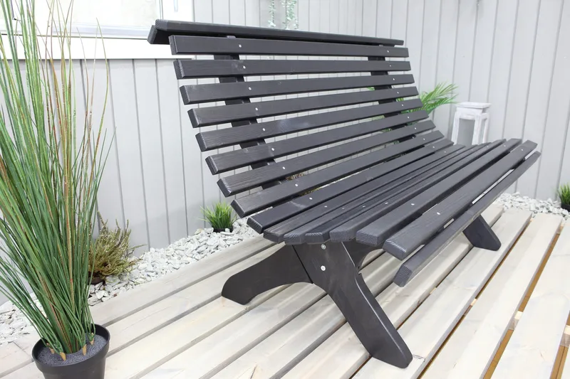 Norvald Bänk Utomhus - Kaffesvart - Utemöbler & utemiljö - Utesoffa - Trädgårdssoffa