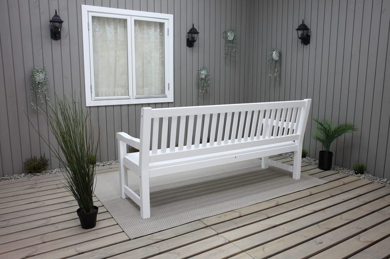 Rimforsa Trädgårdssoffa - Vitlaserad Furu - Utemöbler & utemiljö - Utesoffa - Trädgårdssoffa