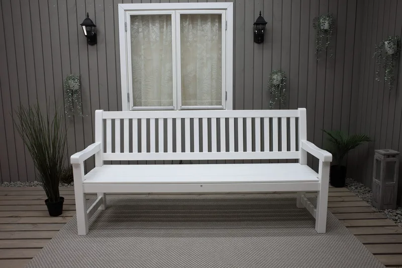 Rimforsa Trädgårdssoffa - Vitlaserad Furu - Utemöbler & utemiljö - Utesoffa - Trädgårdssoffa