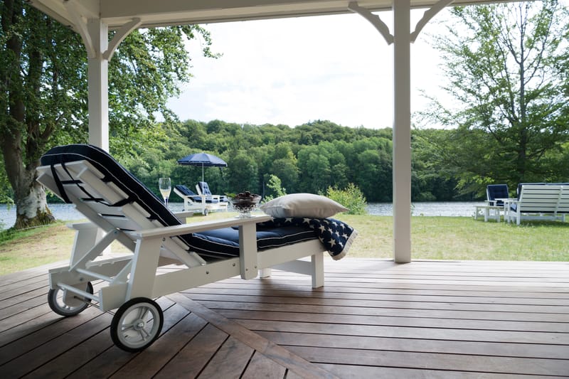 Fåtölj Hillerstorp Herrgård - Vit - Utemöbler & utemiljö - Utestol & trädgårdsstol - Utefåtölj & loungefåtölj