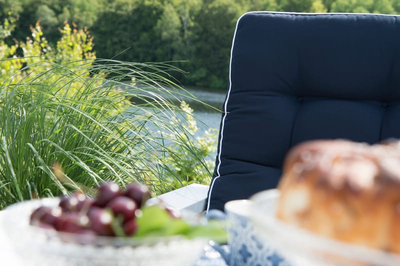 Fåtölj Hillerstorp Herrgård - Vit - Utemöbler & utemiljö - Utestol & trädgårdsstol - Utefåtölj & loungefåtölj