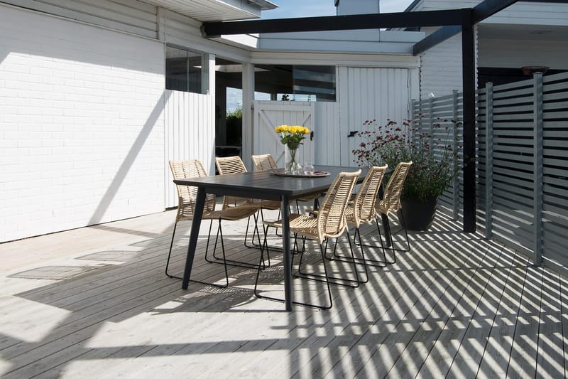 Liljearp Matstol Utomhus Natur - Hillerstorp - Utemöbler & utemiljö - Utestol & trädgårdsstol - Matstol & karmstol utomhus