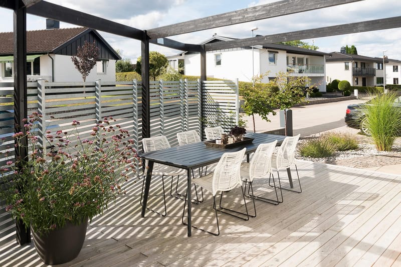 Liljearp Matstol Utomhus Vit - Hillerstorp - Utemöbler & utemiljö - Utestol & trädgårdsstol - Matstol & karmstol utomhus