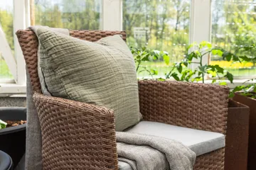 Malina Karmstol Utomhus - Brun - Utemöbler & utemiljö - Utestol & trädgårdsstol - Matstol & karmstol utomhus