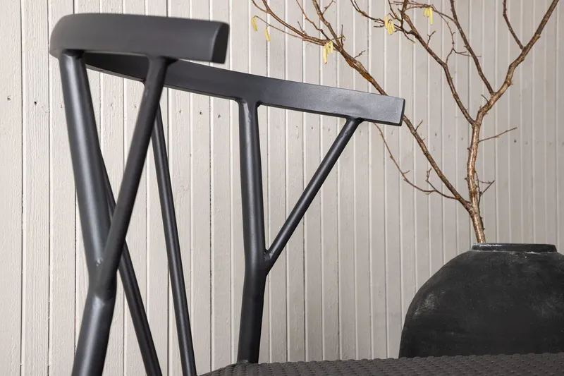 Stina Karmstol Utomhus - Svart - Utemöbler & utemiljö - Utestol & trädgårdsstol - Matstol & karmstol utomhus