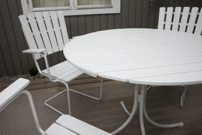 Vaxholm Karmstol Utomhus Vit - KWA - Utemöbler & utemiljö - Utestol & trädgårdsstol - Matstol & karmstol utomhus