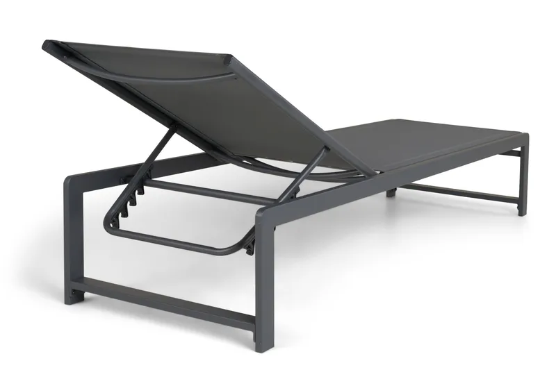 Sanna Solsäng Med Justerbart Ryggstöd - Svart - Utemöbler & utemiljö - Utestol & trädgårdsstol - Solsäng & solvagn
