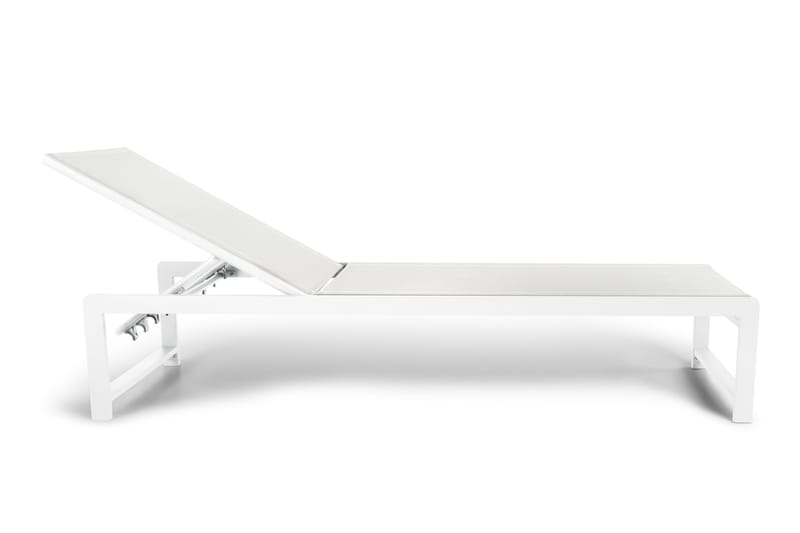 Sanna Solsäng Med Justerbart Ryggstöd - Vit - Utemöbler & utemiljö - Utestol & trädgårdsstol - Solsäng & solvagn