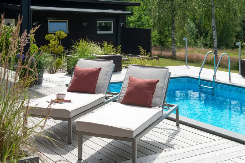 Solsäng Hillerstorp Jet Set - Beige - Utemöbler & utemiljö - Utestol & trädgårdsstol - Solsäng & solvagn