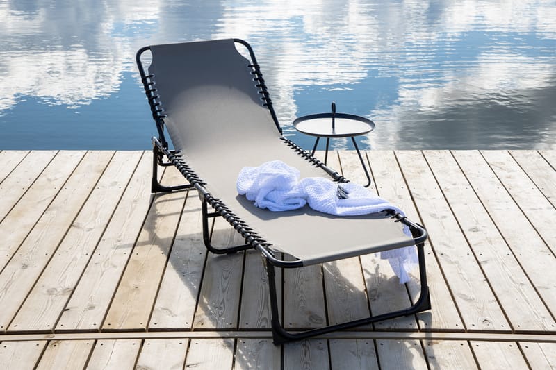 Majken Solstol 60x190 cm - Grå - Utemöbler & utemiljö - Utestol & trädgårdsstol - Solstol