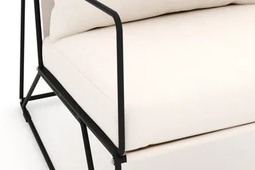 Usteryd loungefåtölj utomhus i järn med vattenavisande dyna i beige - Svart - Utemöbler & utemiljö - Utestol & trädgårdsstol - Utefåtölj & loungefåtölj