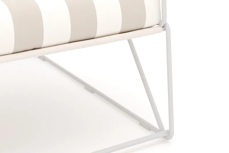 Usteryd loungefåtölj utomhus i järn med vattenavisande randig dyna - Beige / Vit - Utemöbler & utemiljö - Utestol & trädgårdsstol - Utefåtölj & loungefåtölj