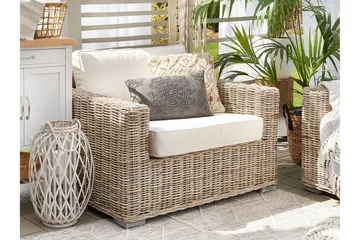 Apriliana Utefåtölj - Konstrotting/Ljusbrun - Utemöbler & utemiljö - Utestol & trädgårdsstol - Utefåtölj & loungefåtölj