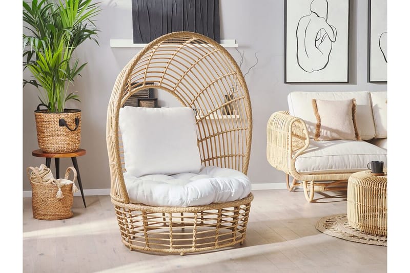 Trädgårdsfåtölj konstrotting natur/vit LIDO - Trä/natur - Utemöbler & utemiljö - Utestol & trädgårdsstol - Utefåtölj & loungefåtölj