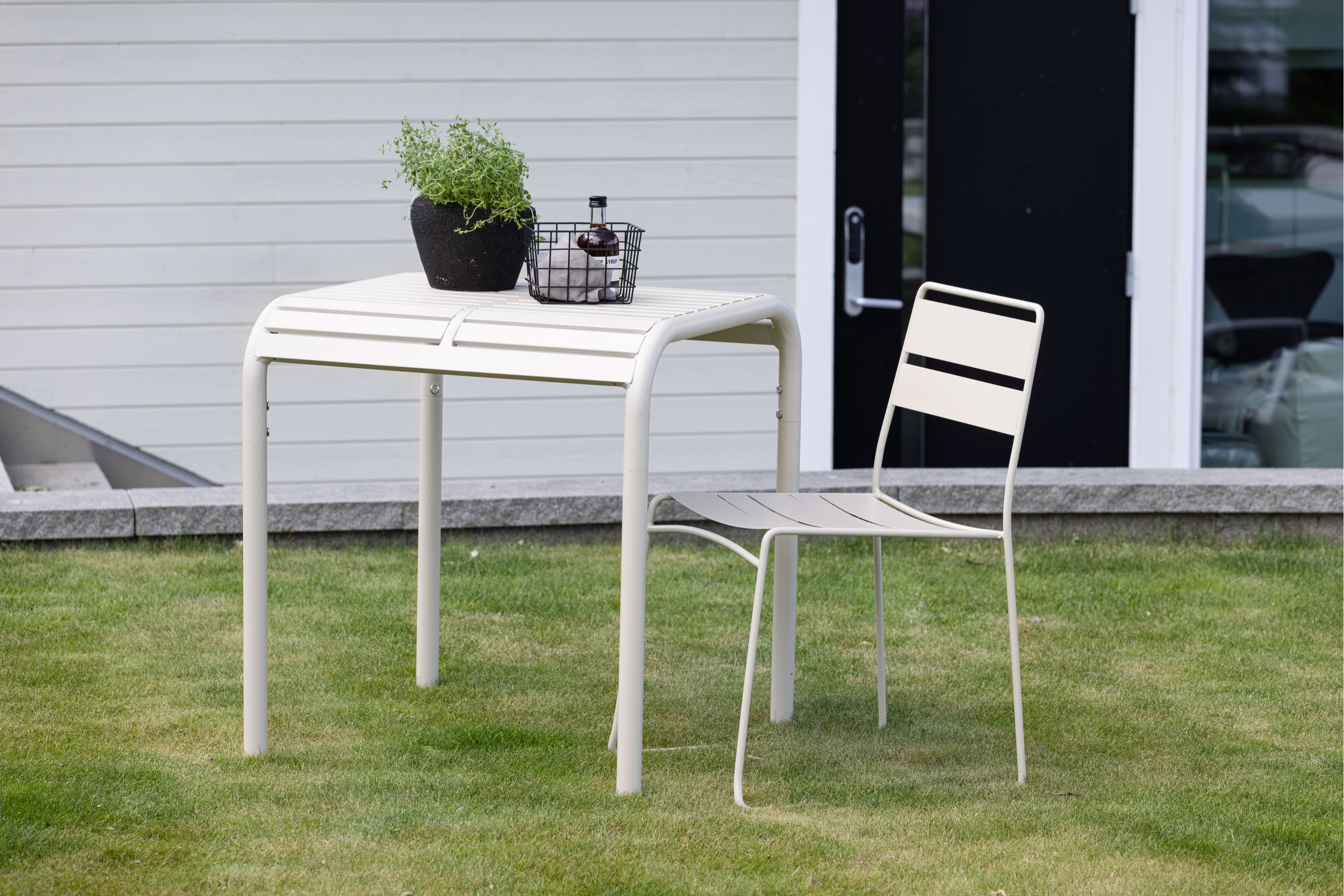 Borneo Cafébord 70 cm Beige