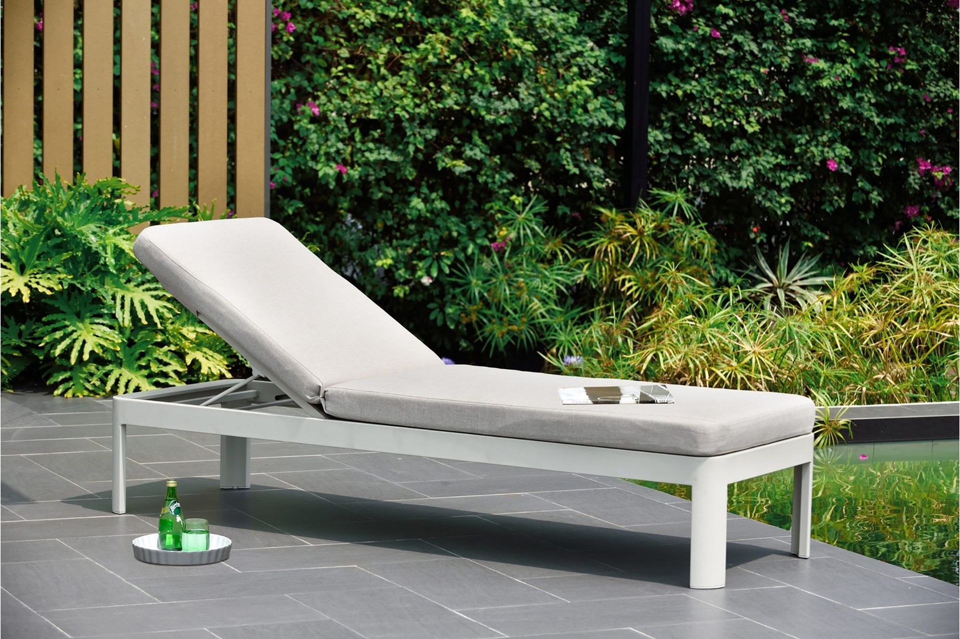 portals solsängset med dyna - vit/trä