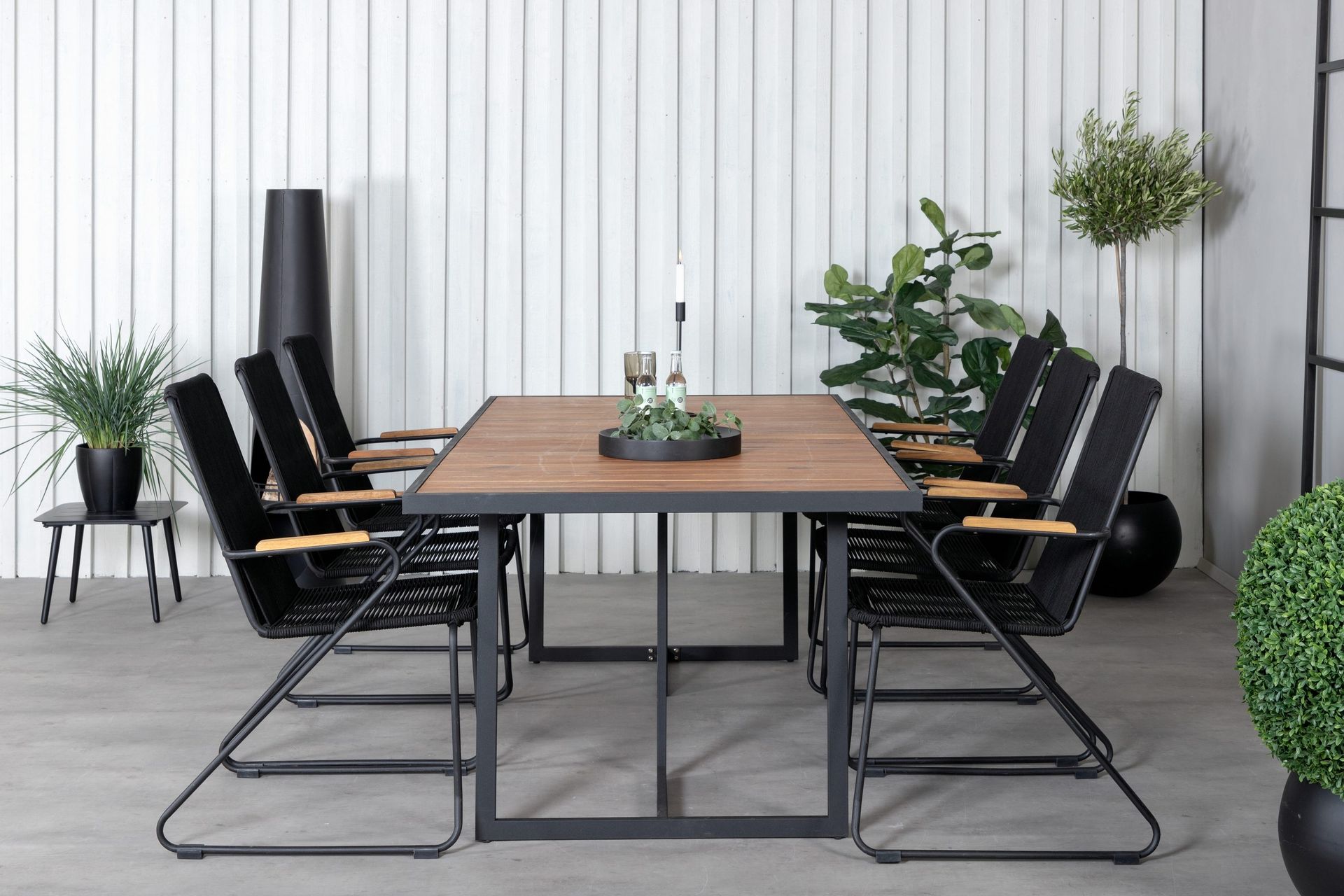 Khung Matgrupp Utomhus 200cm + 6 Bois Karmstolar - Svart/Brun