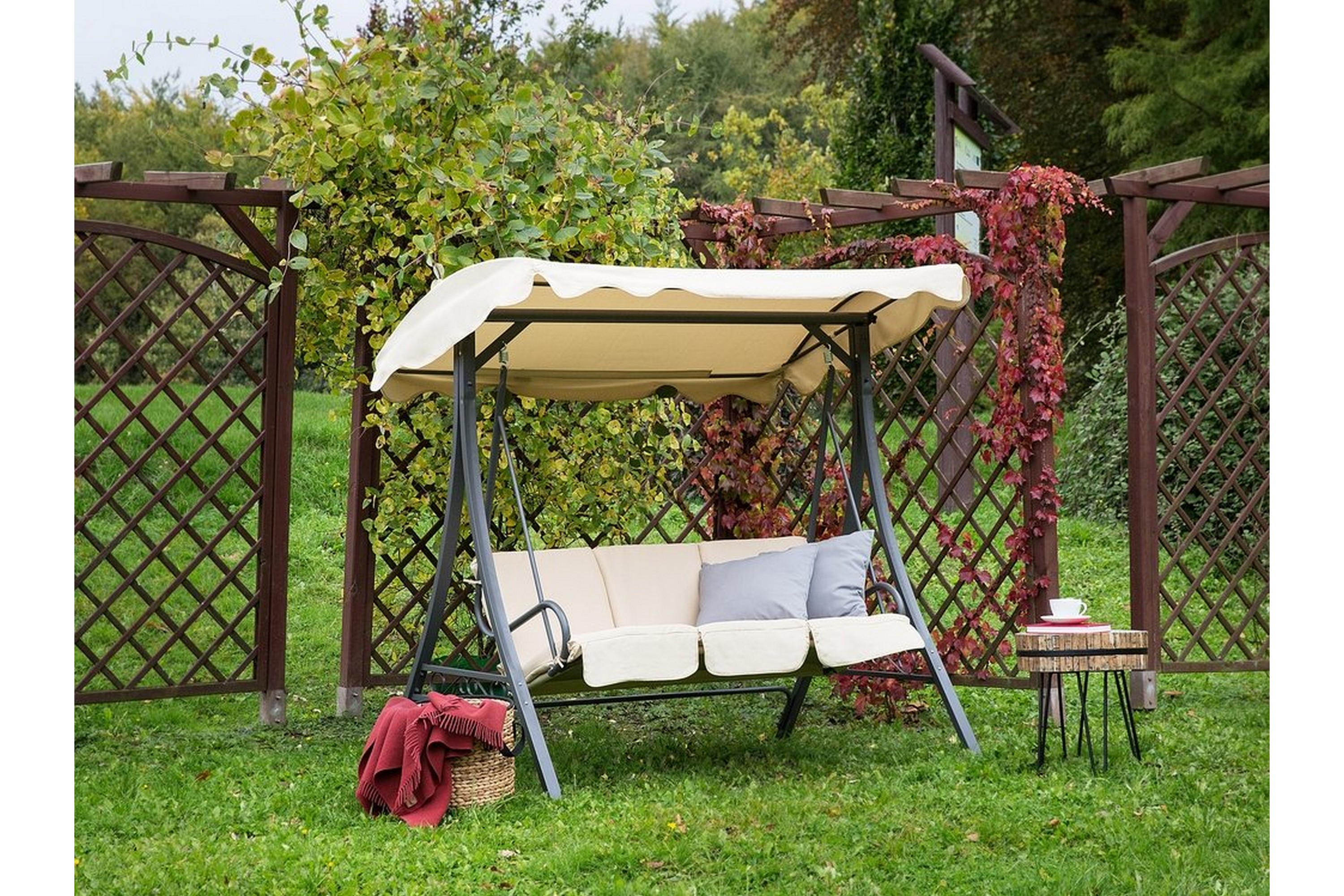 Hängsoffa Garbo 180 cm Beige
