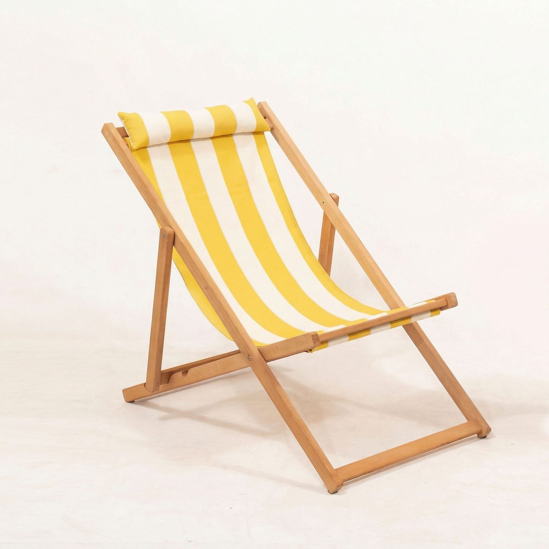 Romira Sols&auml;ng utomhus - Gult och vitt